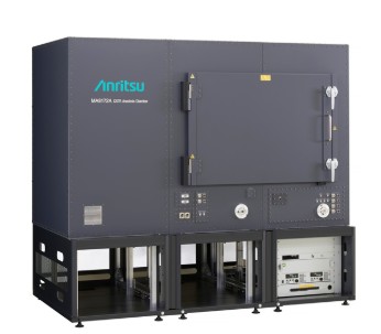 Anritsu MA8172A CATR 電波暗室